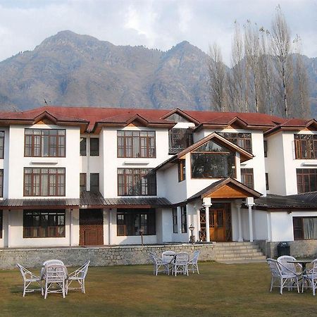 Hotel Heevan Resort Srīnagar Exteriör bild